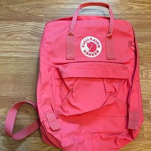 Fjallraven Kanken backpack (used)